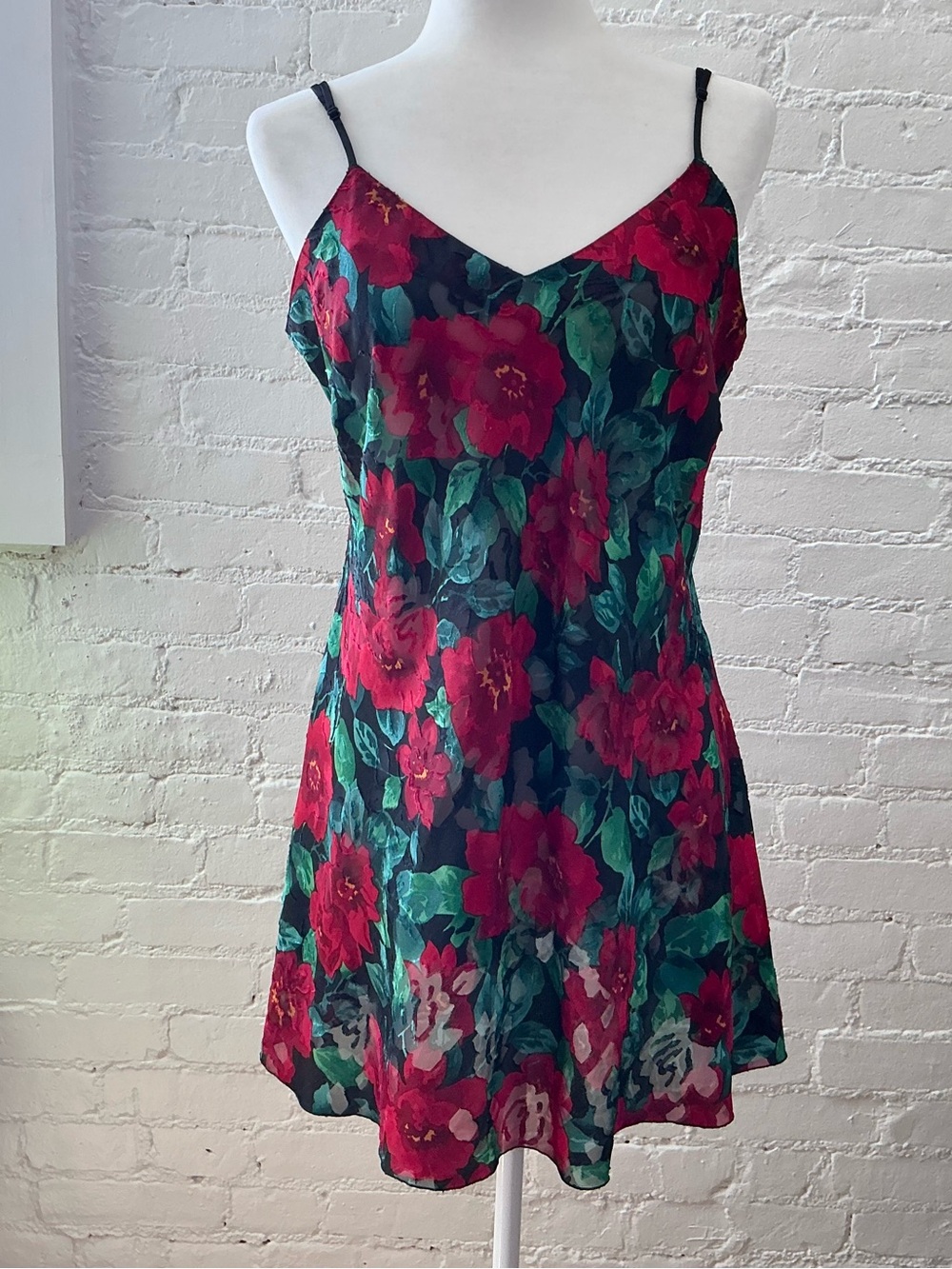 Vtg Victoria’s Secret Gold Label Floral Slip Dress Mini Black Red Green Lingerie